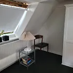 Skraedderens Baghus *