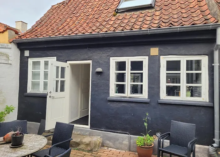 Skraedderens Baghus Nyaraló Assens